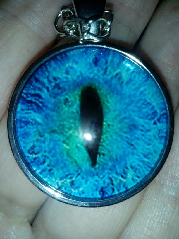Glow In The Dark Ice Dragon's Eye Locket