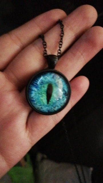 Glow In The Dark Ice Dragon's Eye Locket