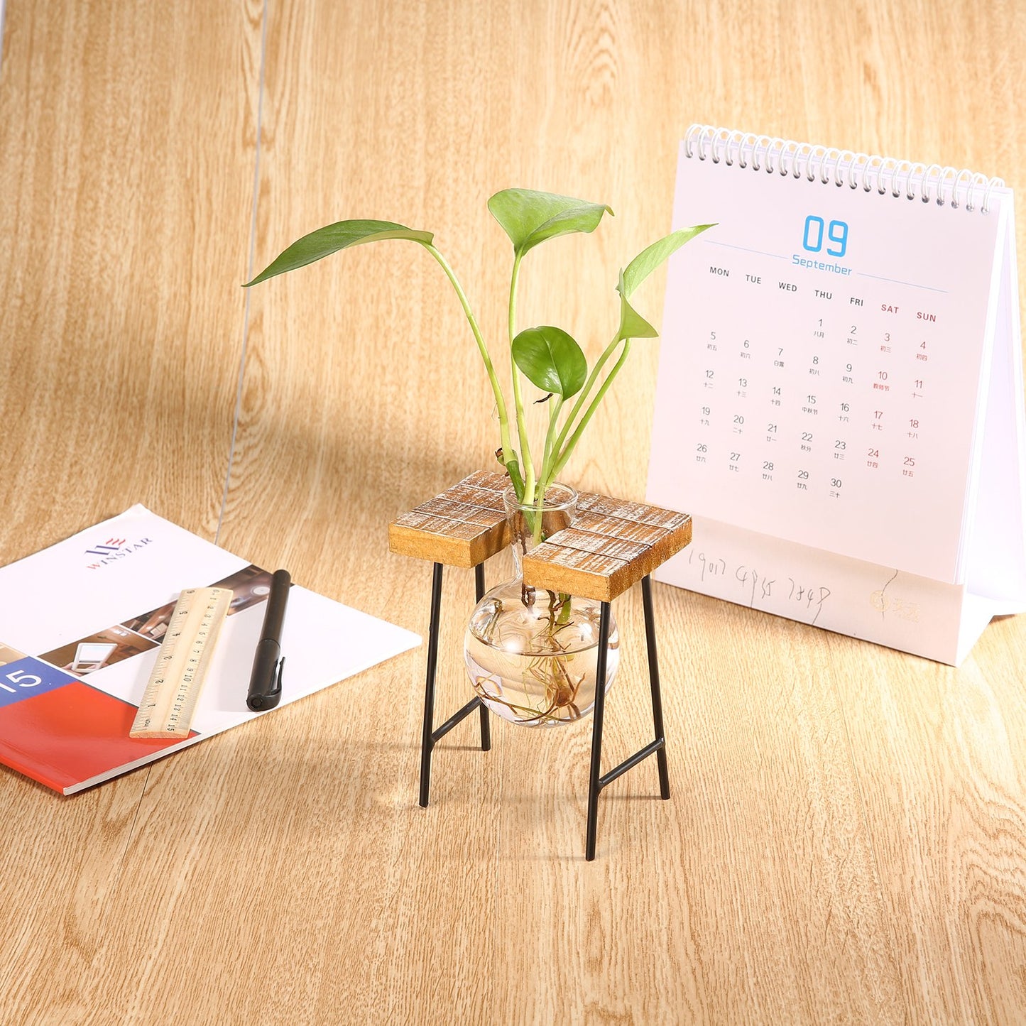 Wooden Lab Vases