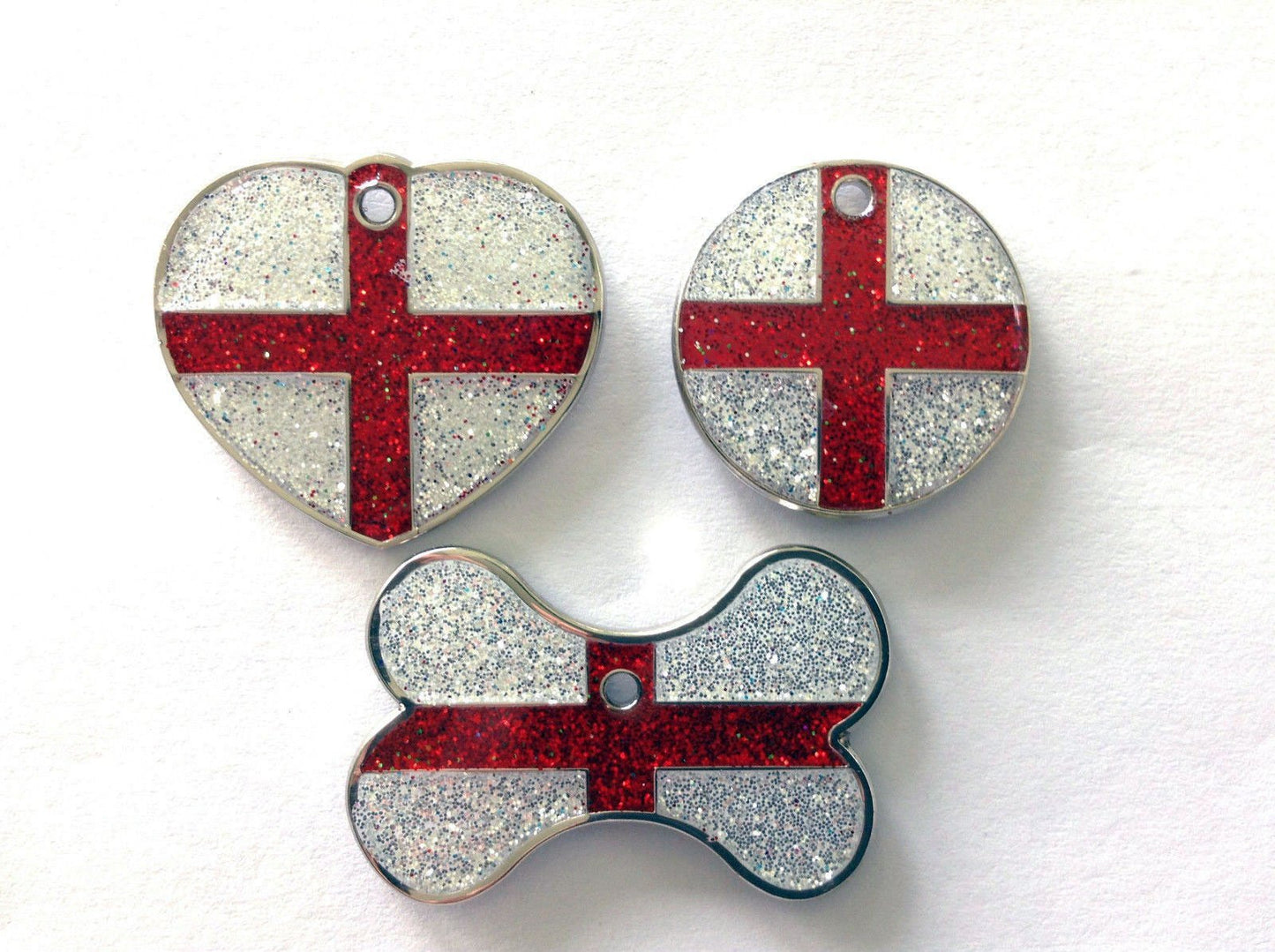 Fanduco Pet Tags St. Georges Cross / 25mm Disc Glitter Country Flag Pet Tags w/ Free Engraving