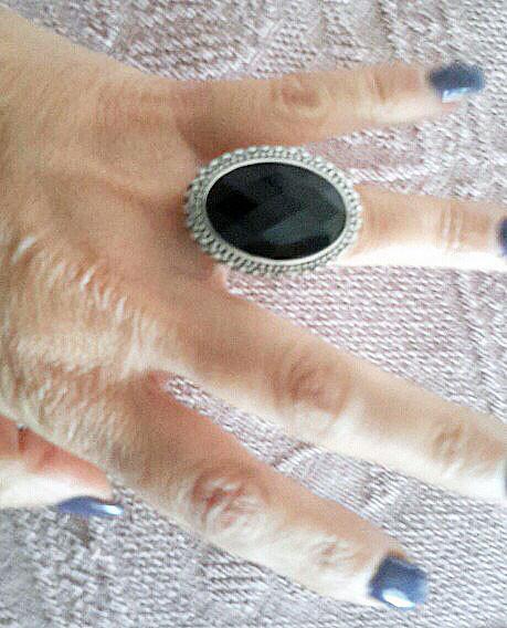 Fanduco Rings Positive Abundance Onyx Ring