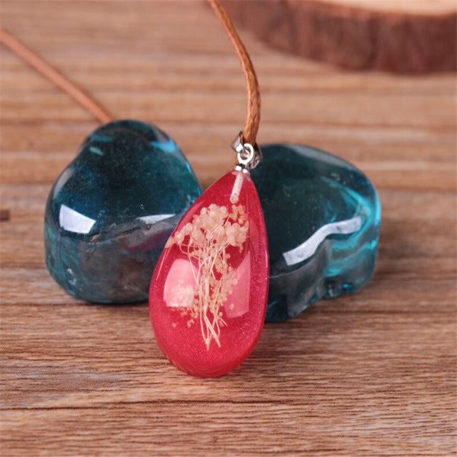 Glow In The Dark Flower Necklace