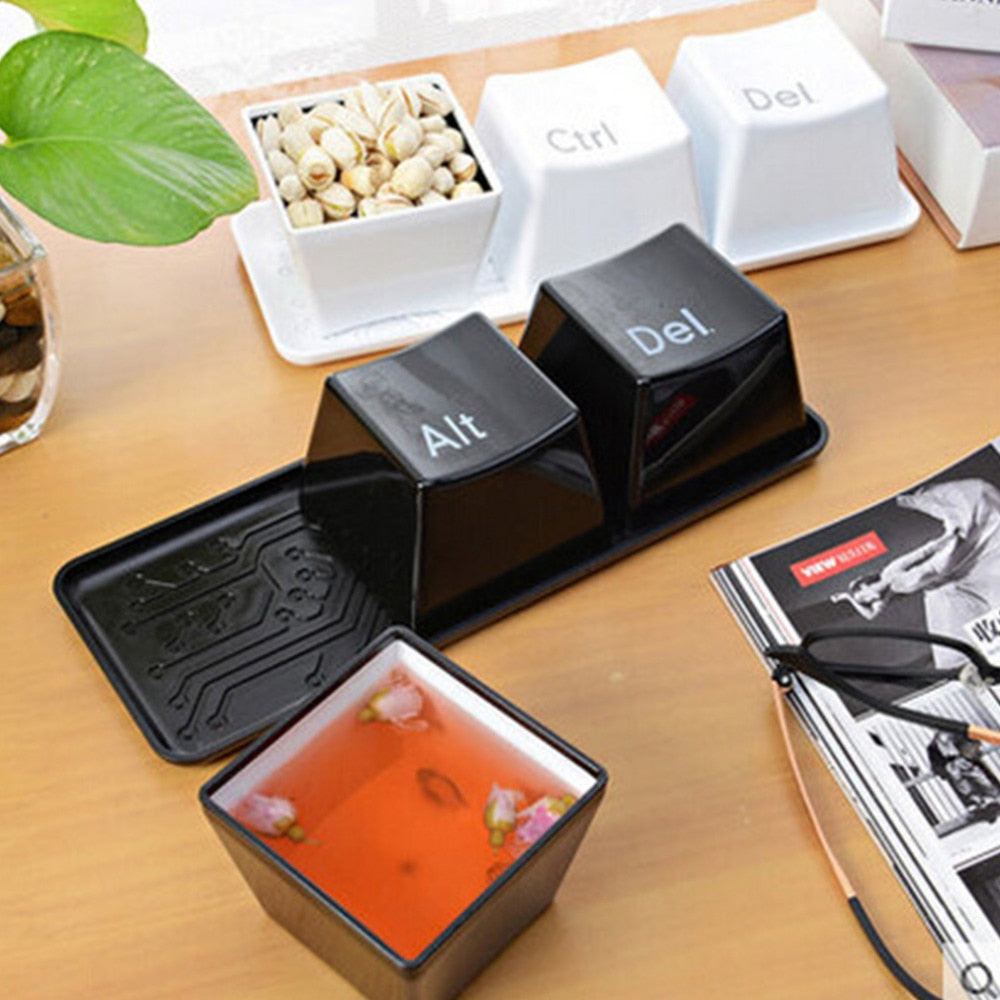 Ctrl Alt Del  Cup Containers