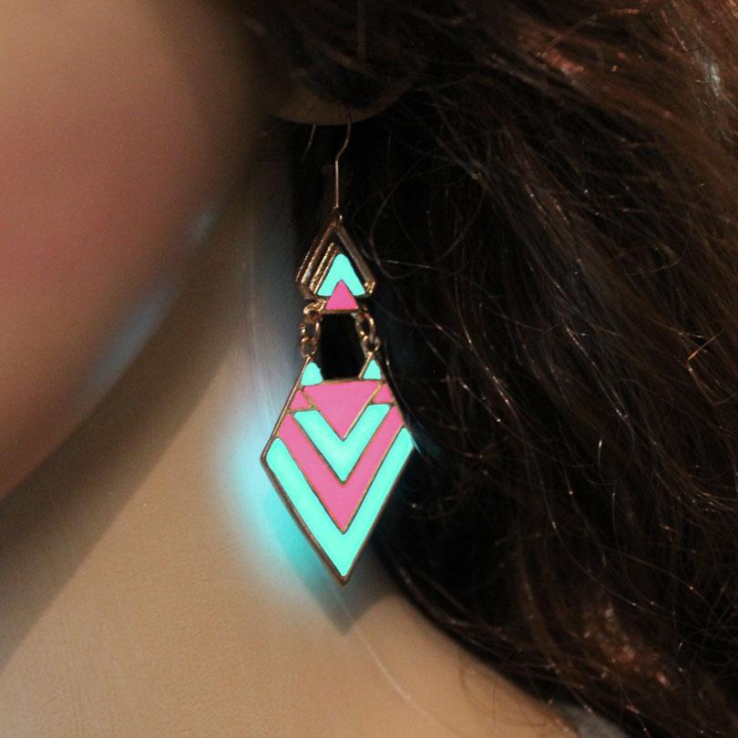 Fanduco Earrings Glow In The Dark Arrow Earrings