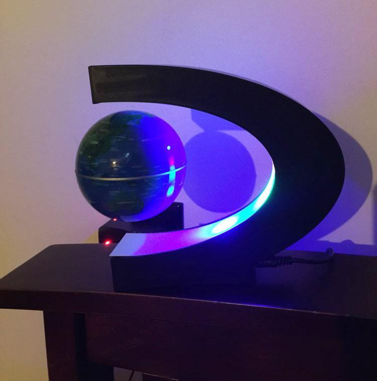 Fanduco Globes Futuristic Levitating World Globe