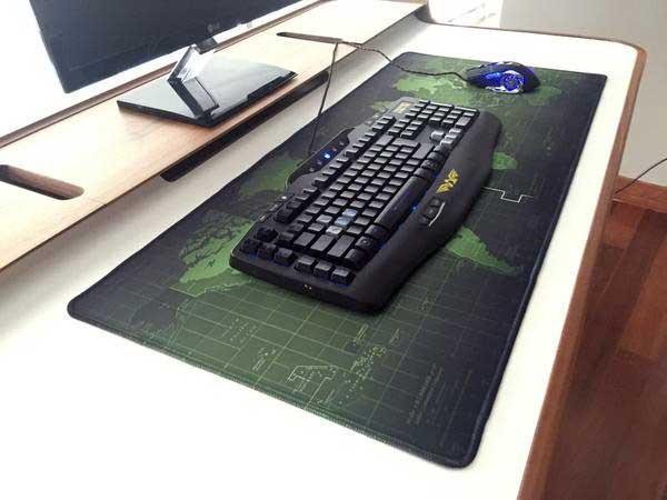 Fanduco Mouse Pads Gigantic Atlas Mouse Mat - Radar Edition