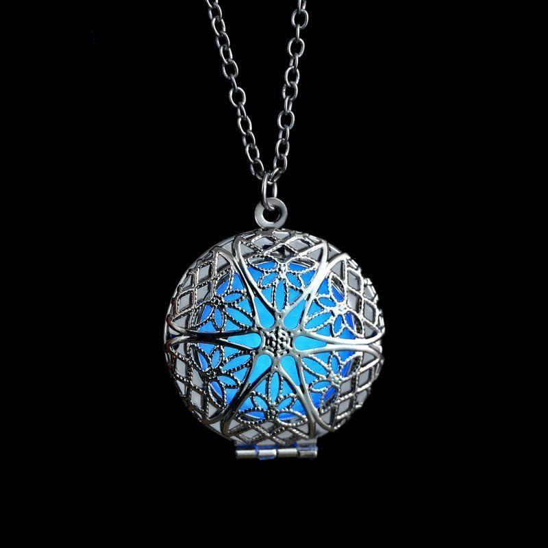 Fanduco Necklaces Blue Green The Star Locket