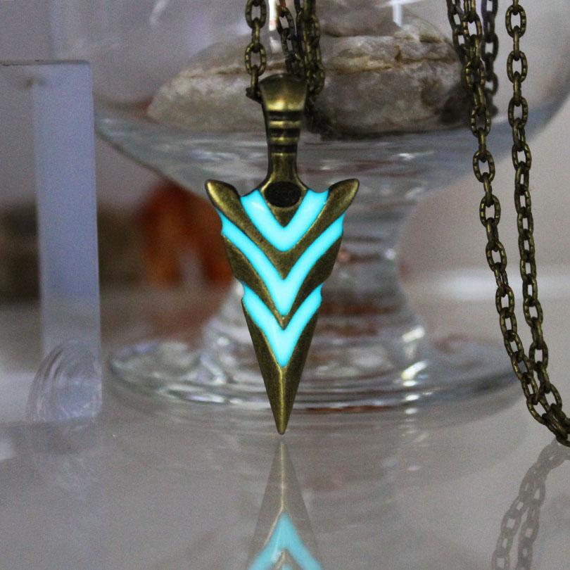 Fanduco Necklaces Bronze Arrowhead Glow In The Dark necklace