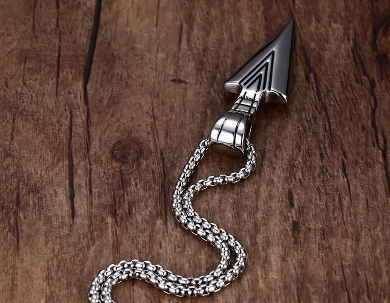 Fanduco Necklaces Polished Arrowhead Necklace