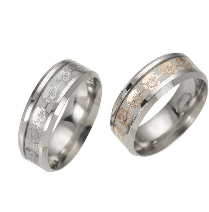 Fanduco Rings Glow In The Dark Skull Ring
