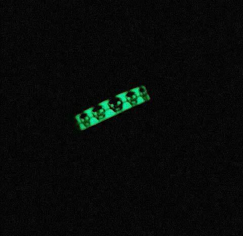 Fanduco Rings Glow In The Dark Skull Ring