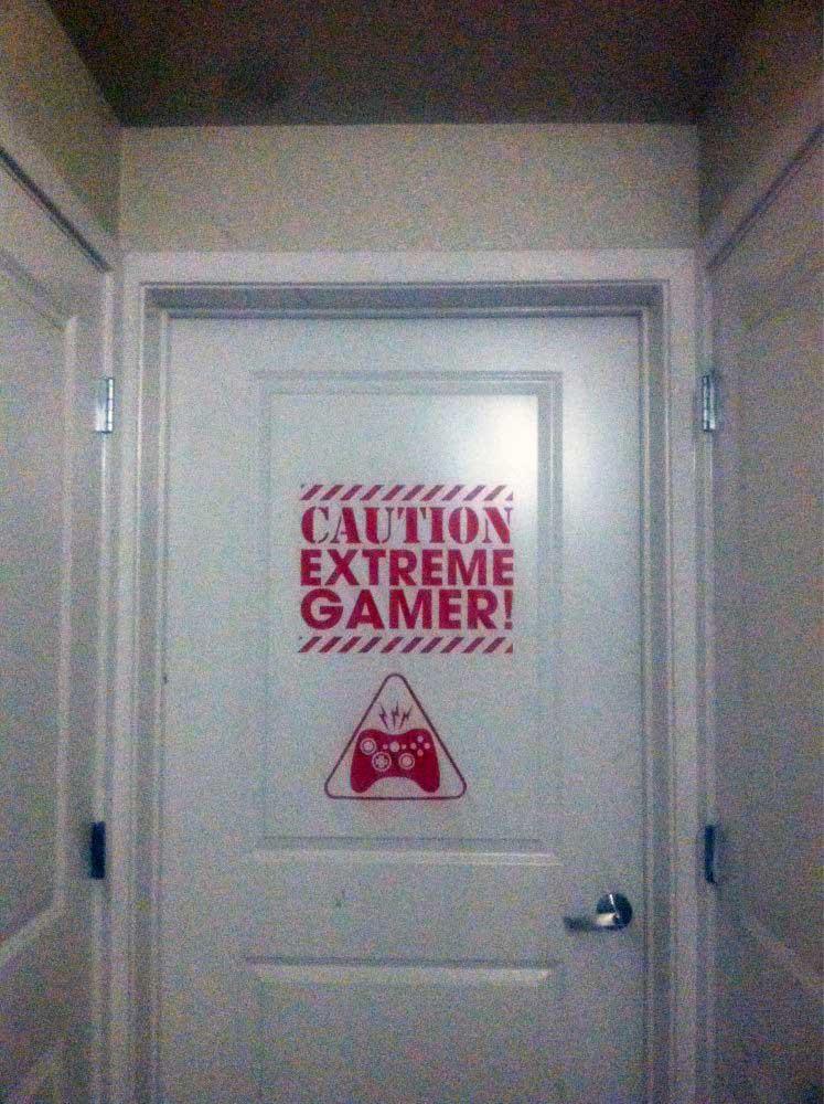 Fanduco Wall Decals Extreme Gamer Wall Decal