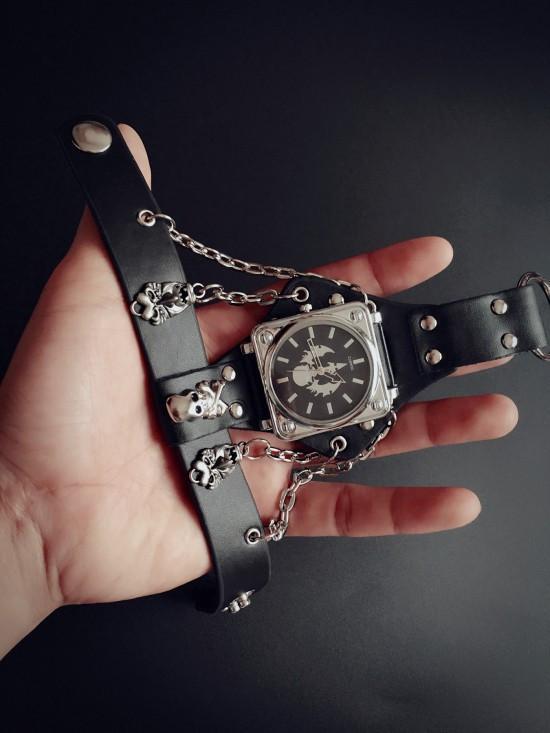 Fanduco Watches Skull Leather Bracelet Wristwatch