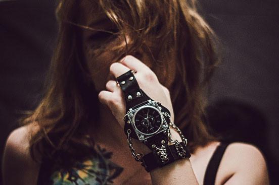 Fanduco Watches Skull Leather Bracelet Wristwatch